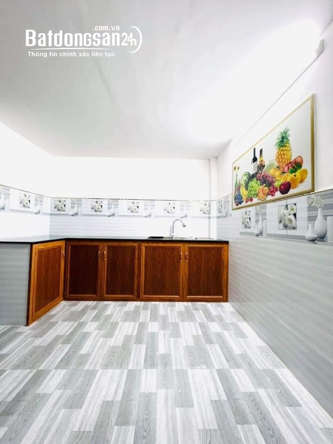 Bán nhà Đường Gò Cát,Diện tích 110m2 (5x24) Phường Phú Hữu, Quận 9, HXH Thông
