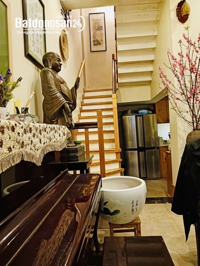 Cần bán nhanh nhà - giảm giá sâu cho khách thiện chí - tại Đông Quan - Cầu Giấy