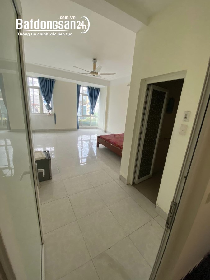 Cho thuê nhà MP Vũ Tông Phan - Thanh Xuân  50m x 5T giá 25tr, vỉa hè rộng rãi, KD 