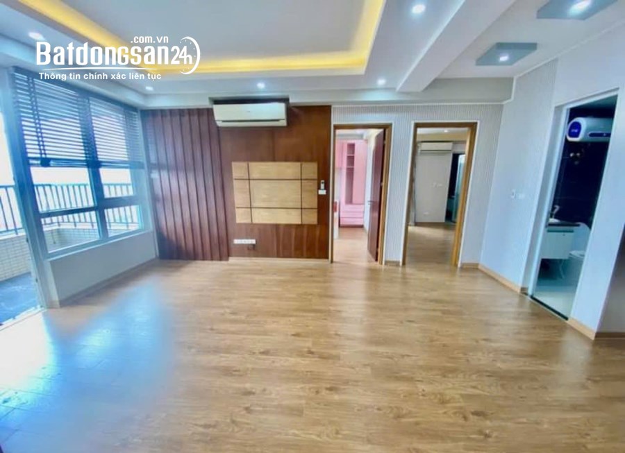 Bán CC NO7-B2 Thành Thái Cầu Giấy 108m, căn góc, 3 ngủ, full nội thất - giá 7.5 tỷ