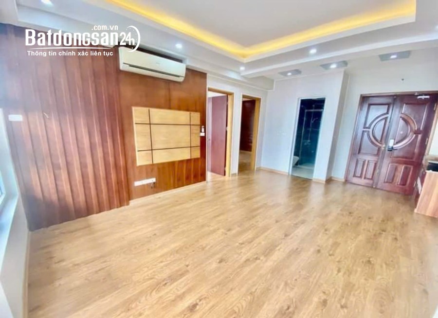 Bán CC NO7-B2 Thành Thái Cầu Giấy 108m, căn góc, 3 ngủ, full nội thất - giá 7.5 tỷ