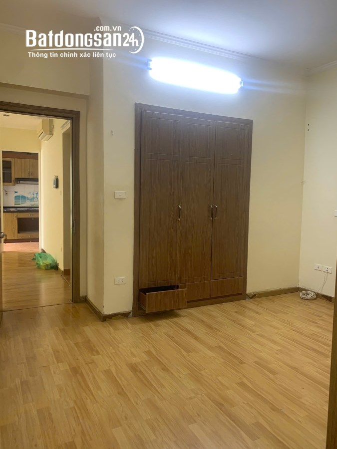 cho thuê chung cư N09B1 Thành Thái, 90m, 2 phòng ngủ, đồ cơ bản 13 triệu