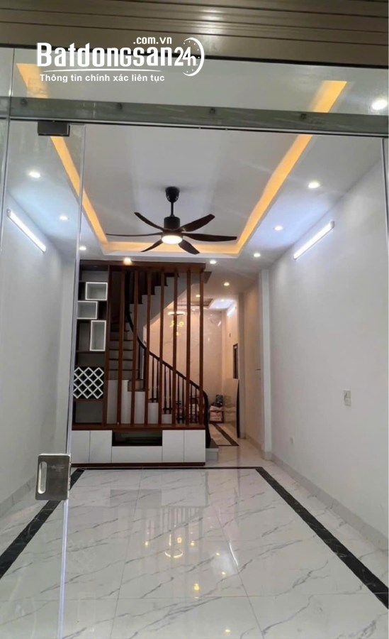 BÁN NHÀ 4,5 TẦNG 35M2 GIÁ 3 TỶ GẦN CHỢ MAI LĨNH, QL6A - ĐỒNG MAI