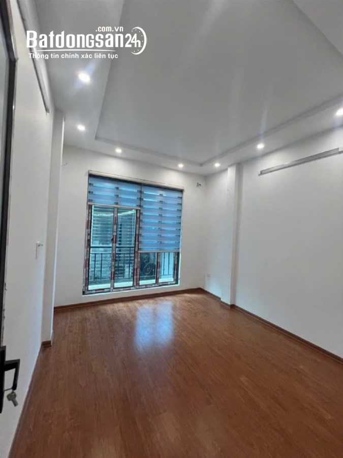 BÁN NHÀ 4,5 TẦNG 35M2 GIÁ 3 TỶ GẦN CHỢ MAI LĨNH, QL6A - ĐỒNG MAI