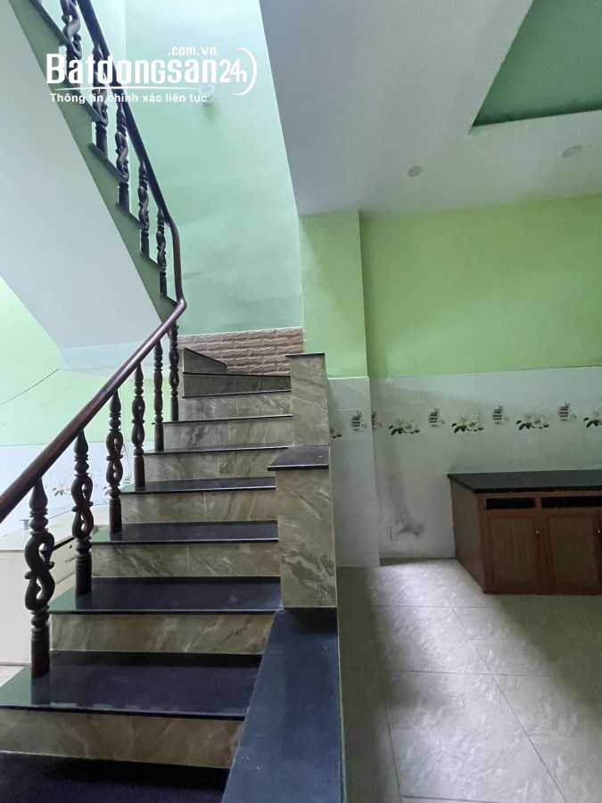 QUẬN 12 TÂN THỚI NHẤT- NHÀ 56M2, 2 TẦNG, XE HƠI ĐỔ CỬA, CHỈ 4 TỶ 