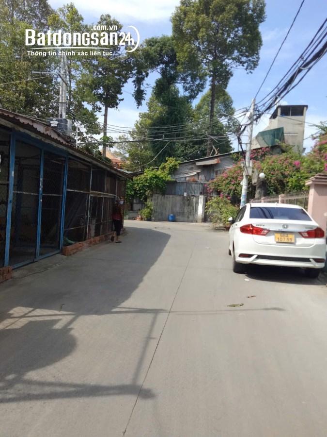 QUẬN 12 TÂN THỚI NHẤT- NHÀ 56M2, 2 TẦNG, XE HƠI ĐỔ CỬA, CHỈ 4 TỶ 