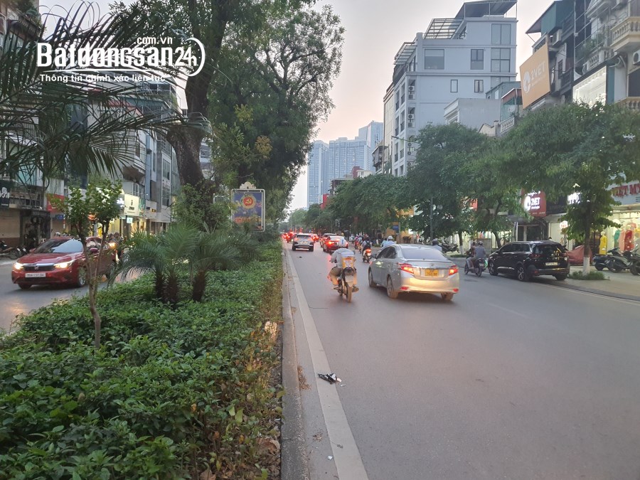 CHÍNH CHỦ CHO THUÊ NHÀ MẶT PHỐ KIM MÃ - 40M2 - 180M2 SÀN  55TR/ THÁNG