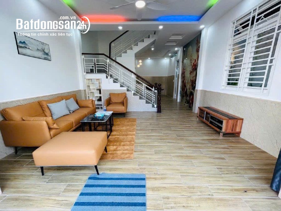 Nhà Làng Hoa 1 Sẹc, Ngang 6m 70m2 3T, HXH Vào Nhà Phường 9, Quận Gò Vấp 6,x Tỷ