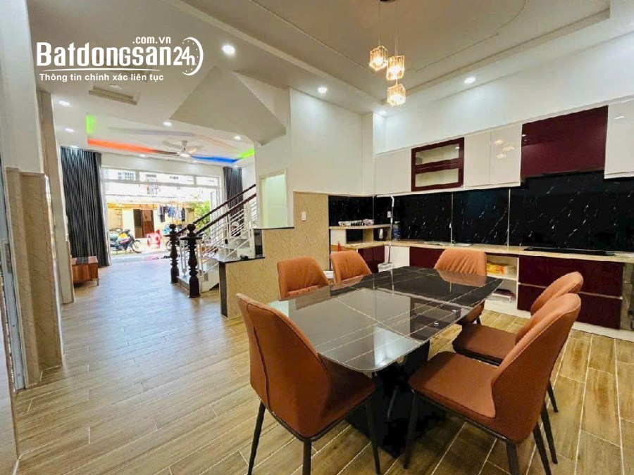 Nhà Làng Hoa 1 Sẹc, Ngang 6m 70m2 3T, HXH Vào Nhà Phường 9, Quận Gò Vấp 6,x Tỷ