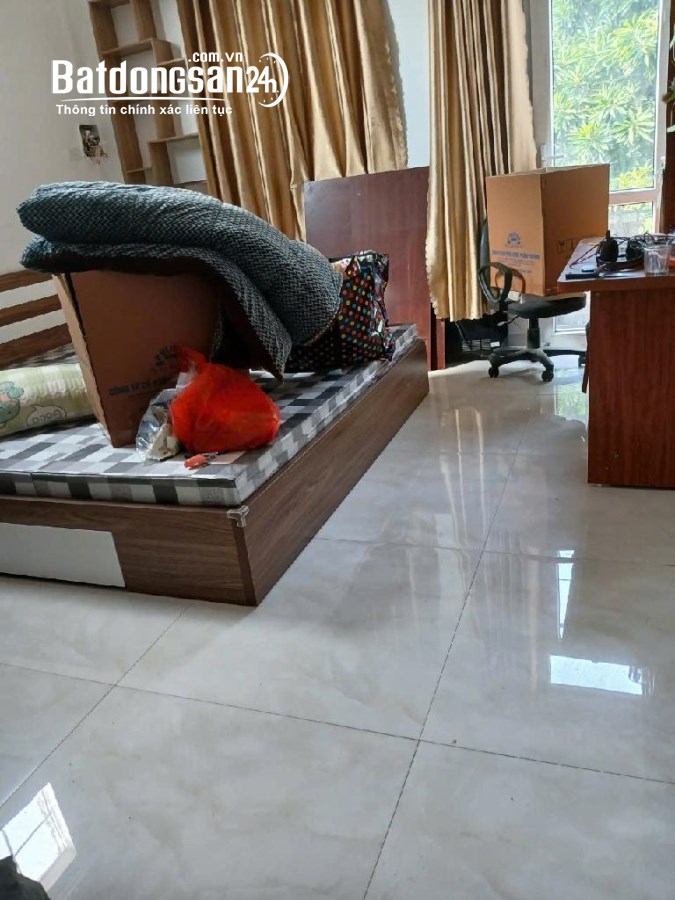 Nhà 3 Tầng-Gara Ô Tô-Đường Ô Tô Tránh-DT 47M²-MT 3,9M-Tổ 36 Thị Trấn-Đông Anh
