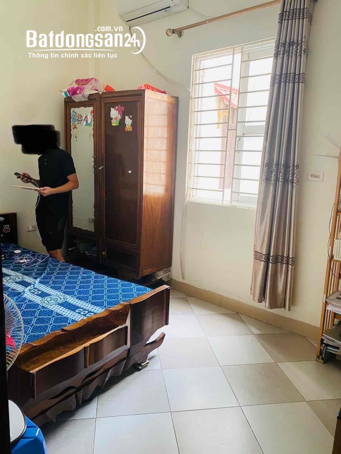 Bán gấp nhà Quang Trung, Hà Đông 40m2 x 4 tầng,mt 4m giá chỉ 7,8 tỷ
