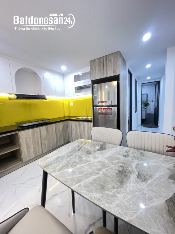 Đường Nguyễn Hoàng, Vĩnh Trung, Thanh Khê, gần Trung tâm, 47m2, đẹp ở ngay. 2.x