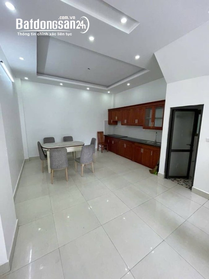 Nhà C4 Tăng Bạt Hổ, Phường 11, Quận Bình Thạnh, 70 m2,HXH thông sát,HC