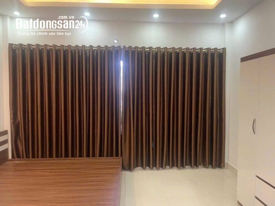 Nhà C4 Tăng Bạt Hổ, Phường 11, Quận Bình Thạnh, 70 m2,HXH thông sát,HC