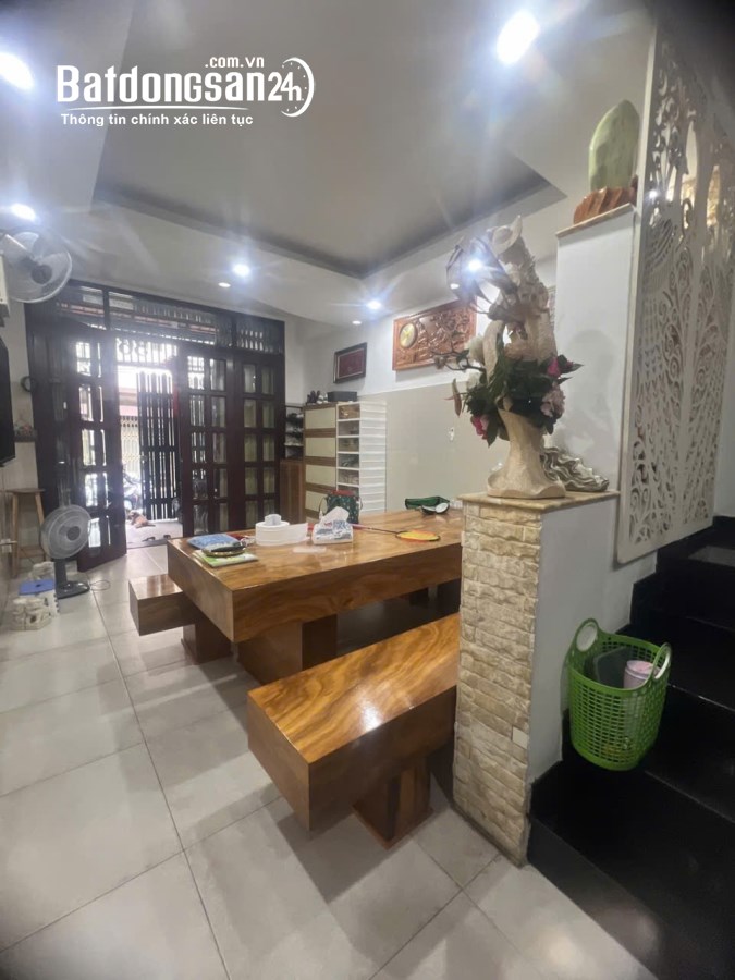 Bán nhà mặt tiền, Nguyễn Cảnh Chân, Quận 1, DT 3.6m x 12m, 6 tầng, 