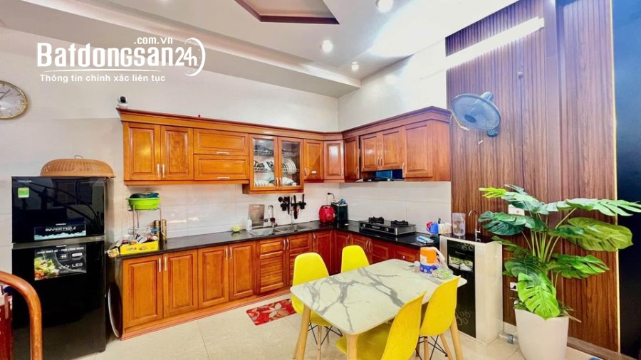 Bán nhà 50m 4 tầng Thiên Lôi, Vĩnh Niệm, Lê Chân, ngõ nông, xây 5 năm, đẹp chỉ việc ở,
