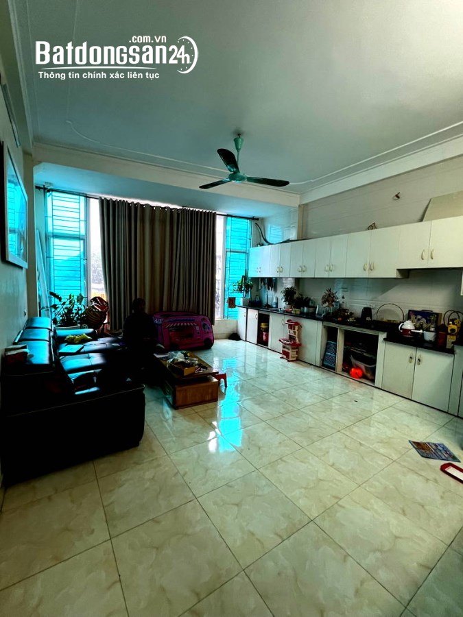 Bán nhà mặt phố Hà Trì, quận Hà Đông, 93m2, 5 tầng, giá 18 tỷ
