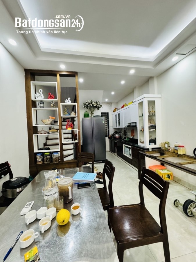 ĐỐI DIỆN CV CẦU GIẤY, 57M2, 5 TẦNG, NGÕ THÔNG Khúc Thừa Dụ, Dịch Vọng Hậu