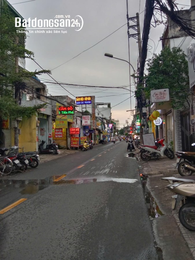/ BÁN GẤP NHÀ MẶT TIỀN  ĐƯỜNG BẮC HẢI F.6 TÂN BÌNH . GIÁ CHỈ NHỈNH 6
