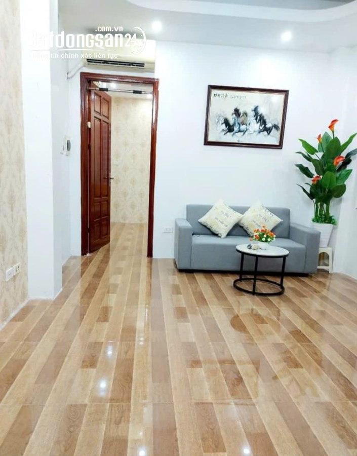 Bán căn hộ chung cư mi ni phố Quan Nhân Thanh Xuân 40m x 1.160 tỷ, tặng nội thất
