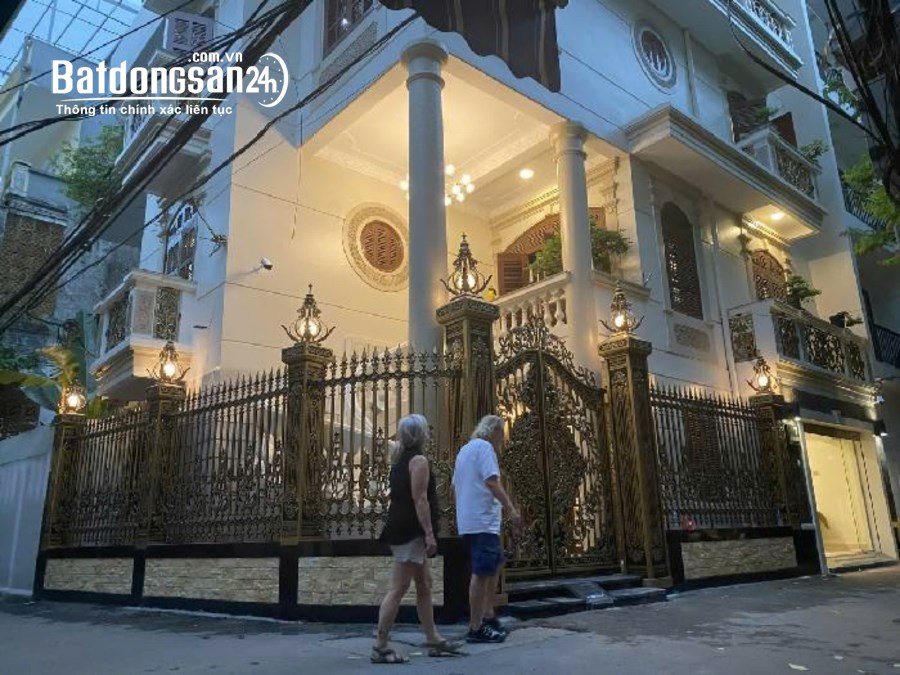 Phố Đặng Thai Mai cực phẩm 100m2, 5T thang máy lô góc 2 mặt tiền 9m gần Hồ Tây