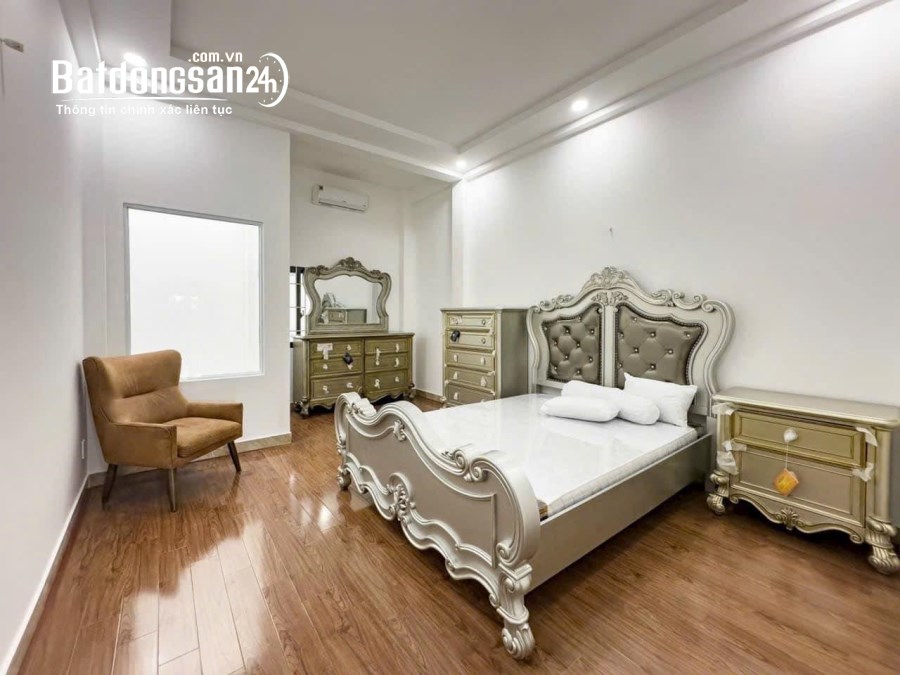 **Bán nhà mặt tiền Trần Văn Dư phường 13 Tân Bình; 5*22, 3 tầng, ga T3