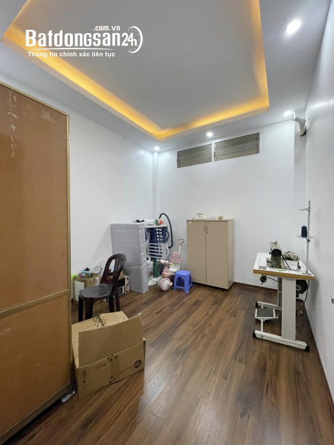 Nhà đẹp 4 tầng, Thanh Xuân, Ngõ xe ba gác, Chỉ 6.X Tỷ