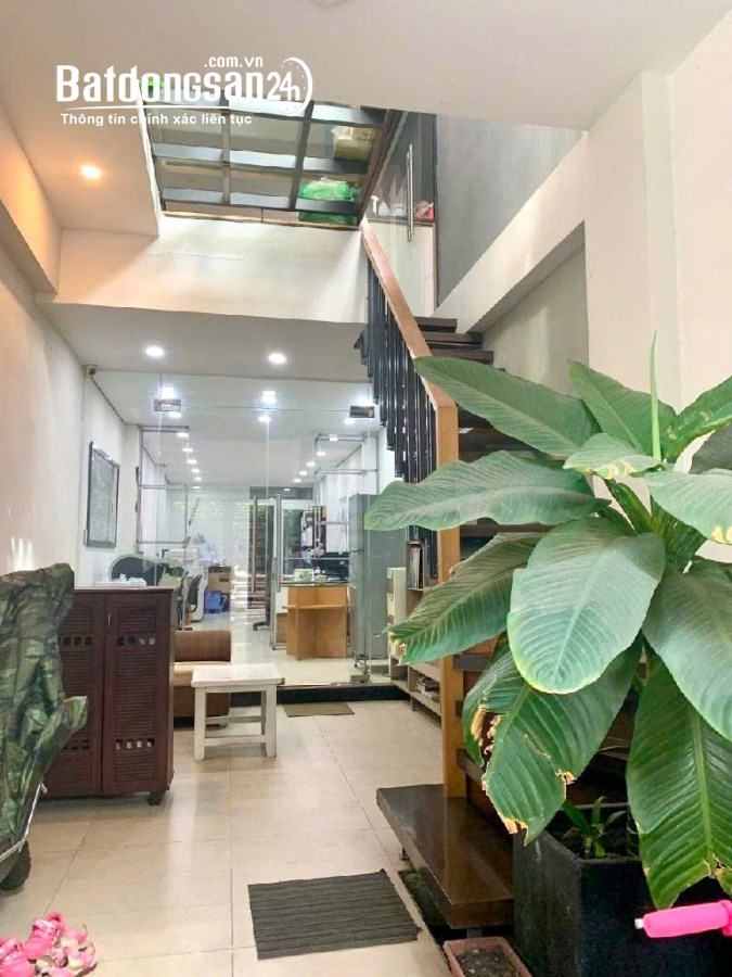 Chỉ 6,1x Tỷ - nhà đẹp Quang Trung 1 Sẹc gần MT HXH 4 tầng 57m2 dòng tiền 18tr/tháng