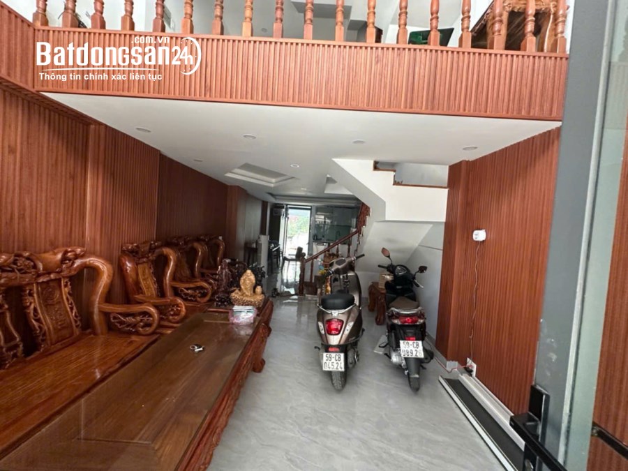 NHÀ TT QUẬN 7- 4 TẦNG- XE HƠI TỚI NHÀ- FULL NỘI THẤT- NHÀ MỚI VÀO Ở
