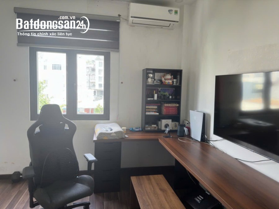 NHÀ TT QUẬN 7- 4 TẦNG- XE HƠI TỚI NHÀ- FULL NỘI THẤT- NHÀ MỚI VÀO Ở