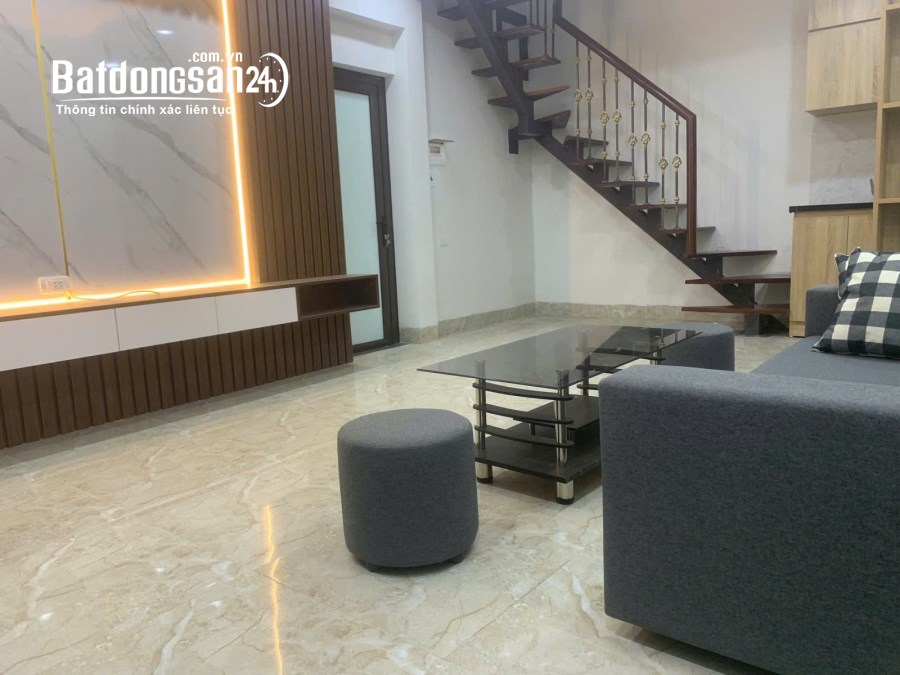Bán nhà Lương Định Của - Đống Đa - 27m 3 ngủ ngõ thông gần phố ở ngay