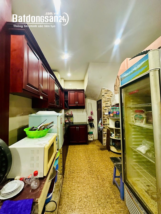 Chỉ duy nhất 1 căn Quốc Tử Giám - Đống Đa - 30m - 5 tầng - ô tô đỗ