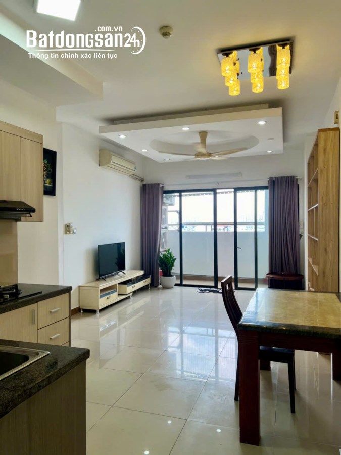 Bán Chung Cư Era Lạc Long Quân, Víp Tân Bình, 63M2, Nội Thất Cao Cấp, Nhỉnh 2 Tỷ TL.