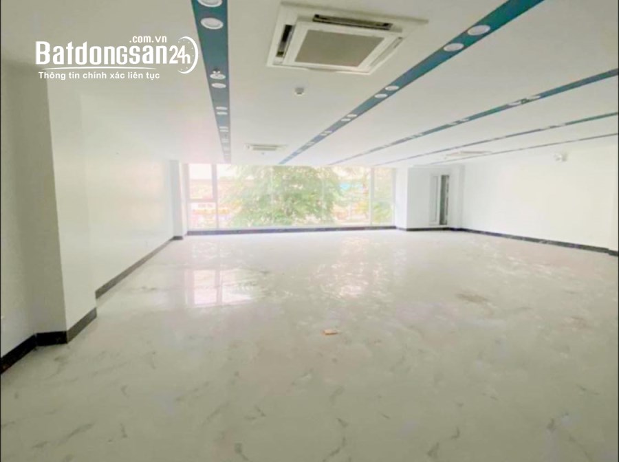 ⚜️ Mặt Phố VIP Phạm Văn Đồng, Cầu giấy 200M2 8T Thang Máy MT 11M