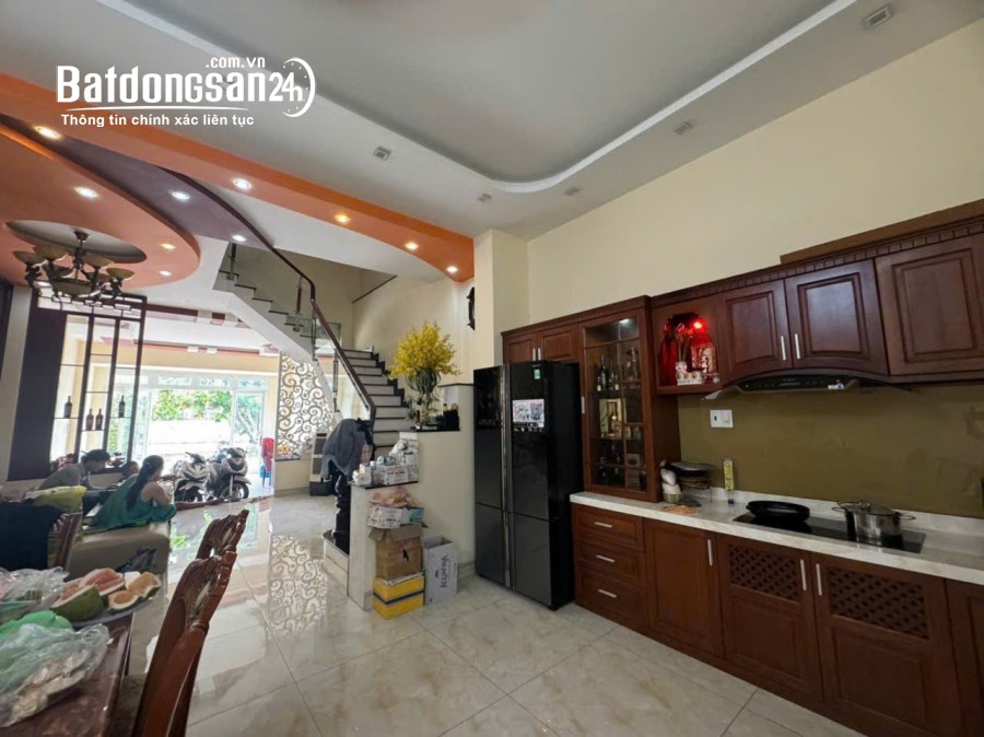 Bán nhà đường số 6  5*19 xã Bình Hưng huyện Bình Chánh giá chỉ 8,8 tỷ