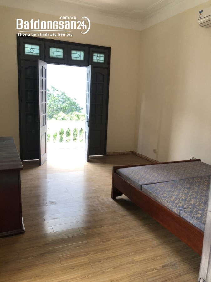 ..Chính chủ cho thuê nhà 3 tầng tại Bát Khối, Long Biên, Hà Nội.