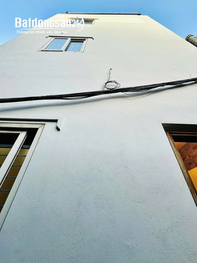 BẤN GẤP NHÀ VĂN LA - HÀ ĐÔNG 36.4M X 4 TẦNGLH;0372413014