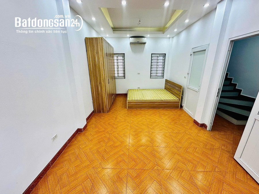 BẤN GẤP NHÀ VĂN LA - HÀ ĐÔNG 36.4M X 4 TẦNGLH;0372413014