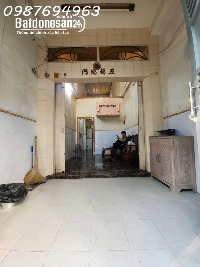 QUẬN 8, NGUYỄN DUY - ĐỊA CHỈ MẶT TIỀN - HẺM XE TẢI - GẦN CHỢ XÓM CỦI