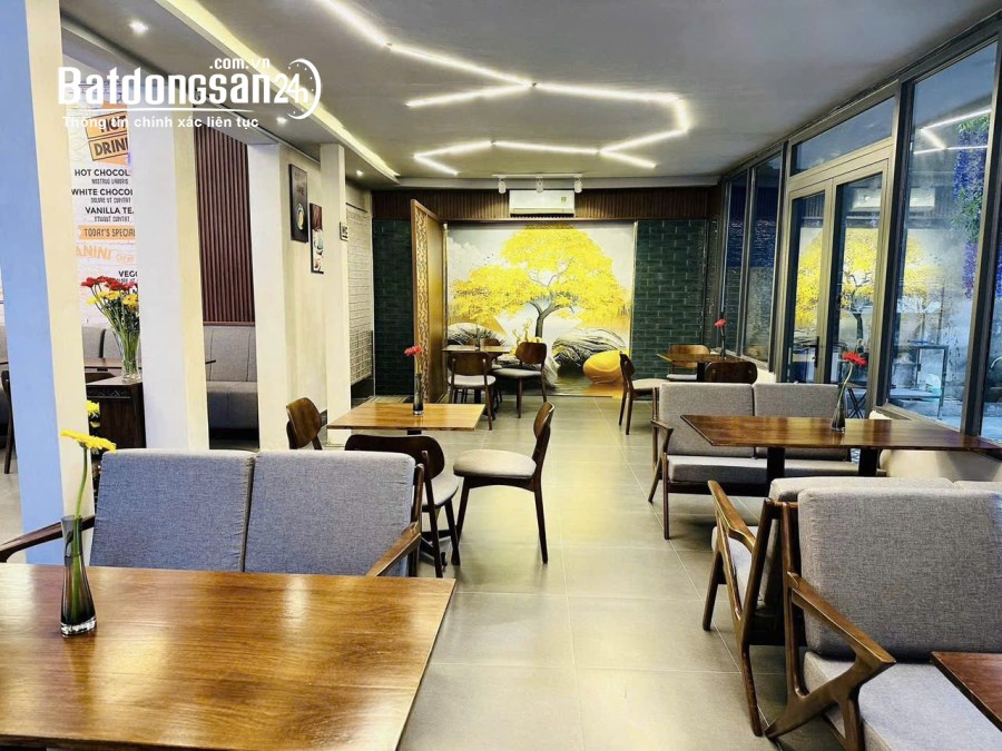 Thuê mặt bằng đẹp, Mặt tiền Trần Cao Vân Quận 1,DT: 9x18m: chỉ 90
