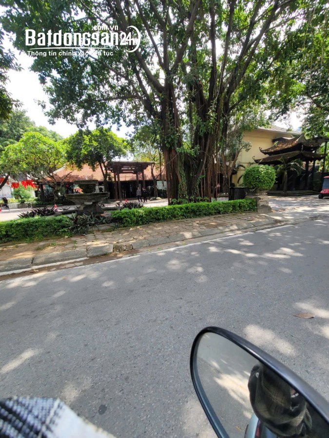 Bán Biệt Thự View Hồ Tây, Đường Hồ Sen , 4 Tầng, 2 Thoáng, 155m2, 44 Tỷ.