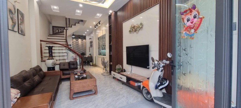 Bán nhà Bồ Đề,Long Biên 4 tầng,45m oto tránh,kinh doanh nhỉnh 7 tỷ