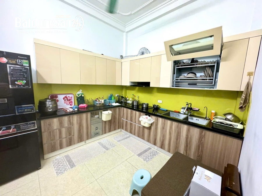 Nhà đẹp Khúc Thừa Dụ,Cầu Giấy, Ngõ nông, 50m ra phố, An sinh tốt, Đầy đủ nội thất,40m