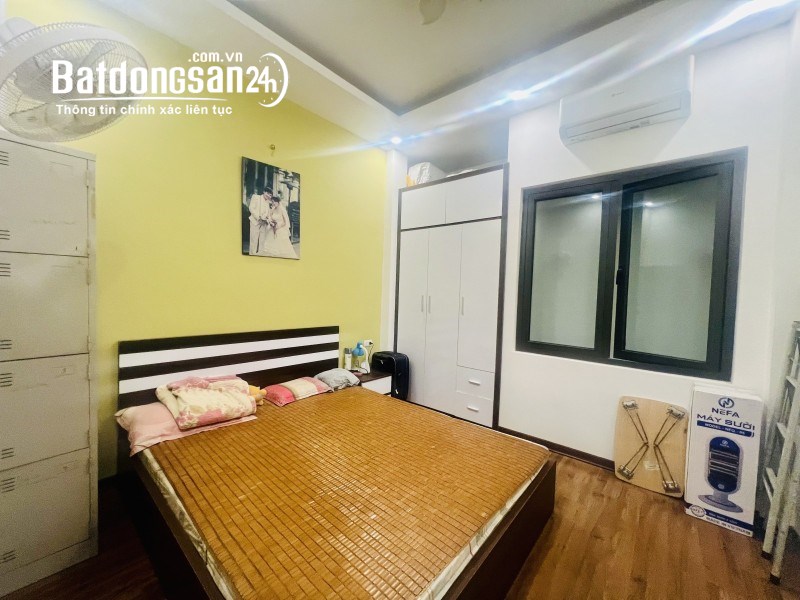 Bán nhà Bồ Đề,Long Biên 4 tầng,45m oto tránh,kinh doanh nhỉnh 7 tỷ