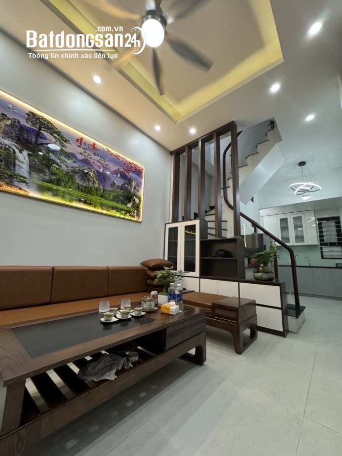Bán nhà đường 19/05 Văn Quán Ô Tô tránh trước sau 26m2,xây 4
