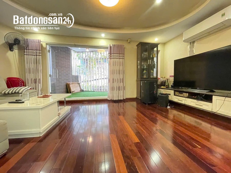 Bán nhà HXT Nguyễn Thái Sơn Quận Gò Vấp, ngang 5.5m 3 lầu 94m2 gần ĐH CN