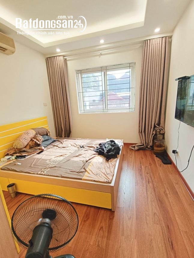 Siêu Phẩm! Chung Cư Newteco Vĩnh Phúc, Ba Đình, 71M2 2P ngủ. Sổ Đỏ