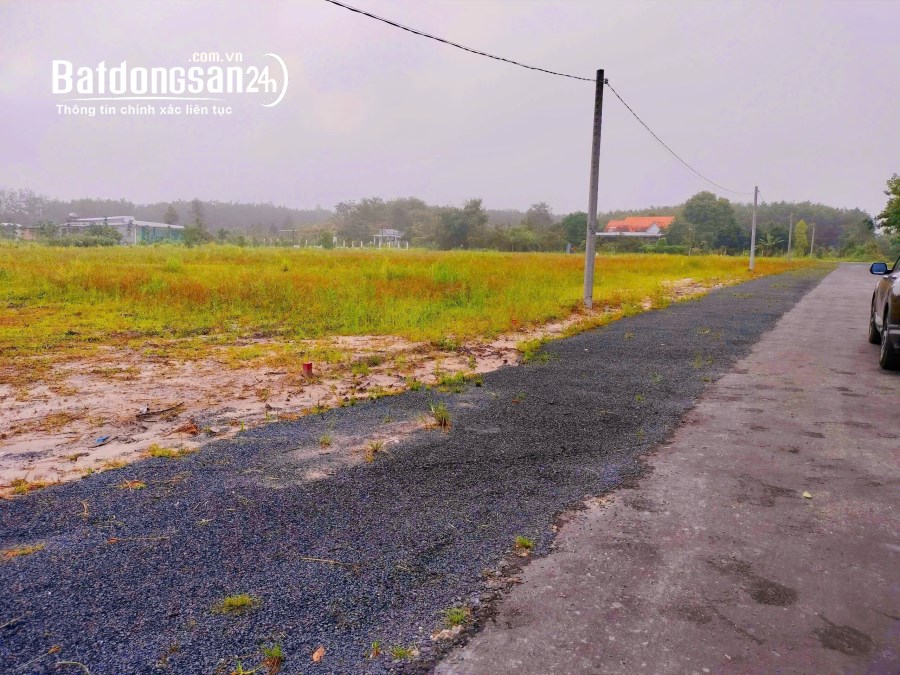 2 lô đất 250m2 sát KCN Long Hà Huyện Phú Riềng giá 400 triệu