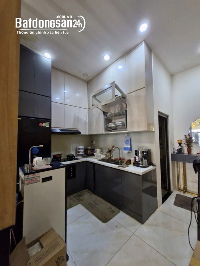 Bán nhà đường Gò Dưa, Tam Bình, Thủ Đức,  Ở liền, 3 tầng full nội thất