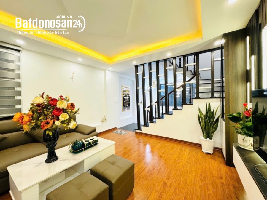 NHÀ ĐẸP 5 TẦNG PHỐ KHƯƠNG ĐÌNH - THANH XUÂN, DIỆN TÍCH 41M2, LÔ GÓC 2